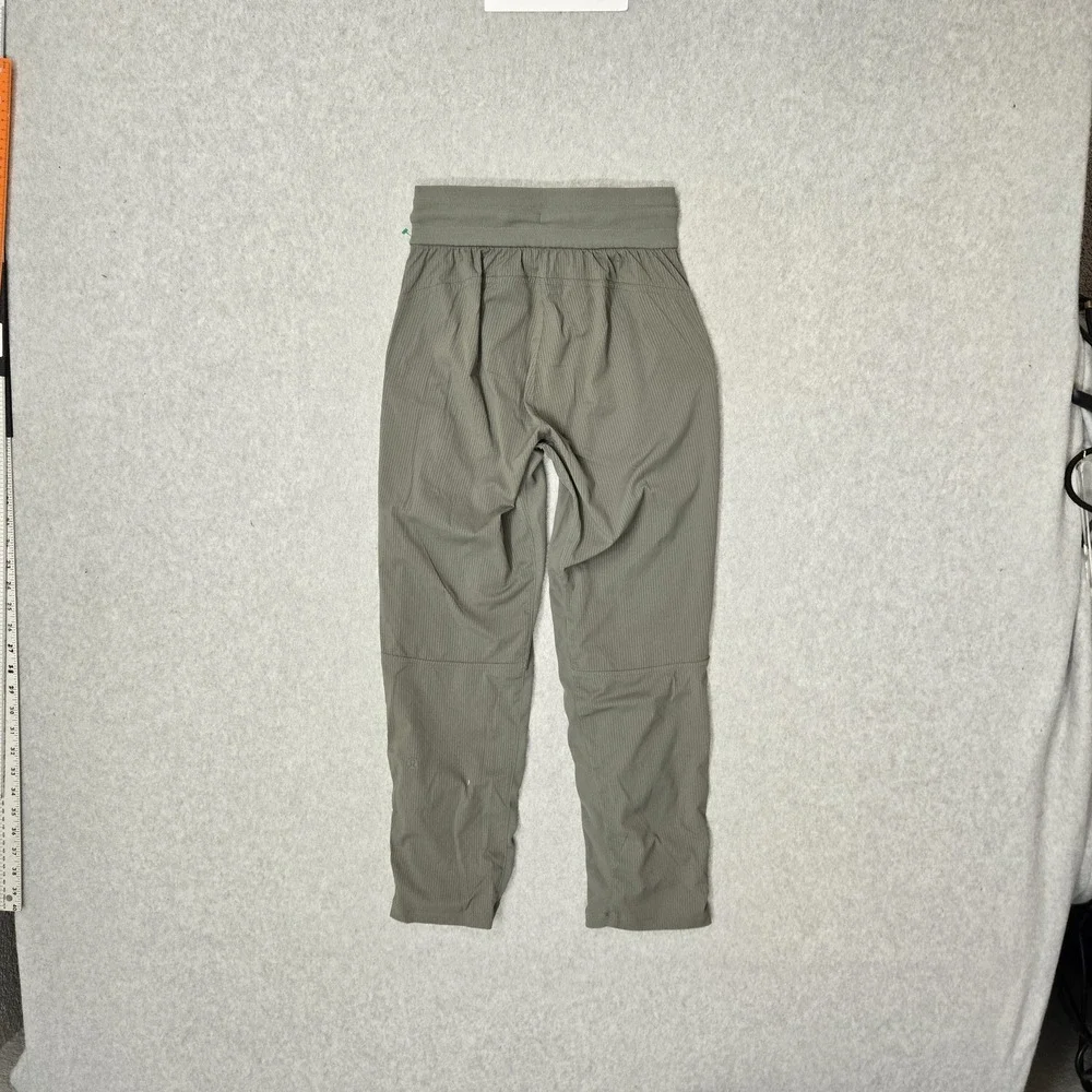 Lululemon Women Activewear Pants 0 Gray Beyond The  Studio Jogger 23